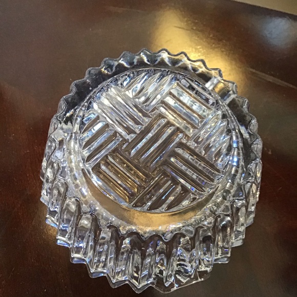 Vintage MCM Glass Round Ashtray - Picture 4 of 4